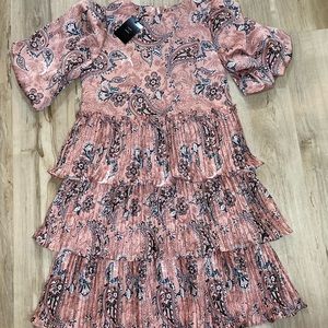 Cute cocktail Dress: Size: Extra Small